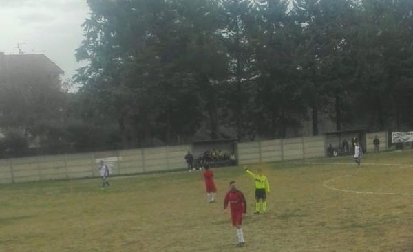 Roma, arrestato uno degli autori del pestaggio all’arbitro di San Basilio