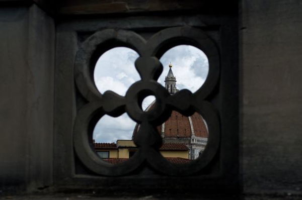 La giornalista nera del NYT che racconta il razzismo subito nei sei mesi a Firenze