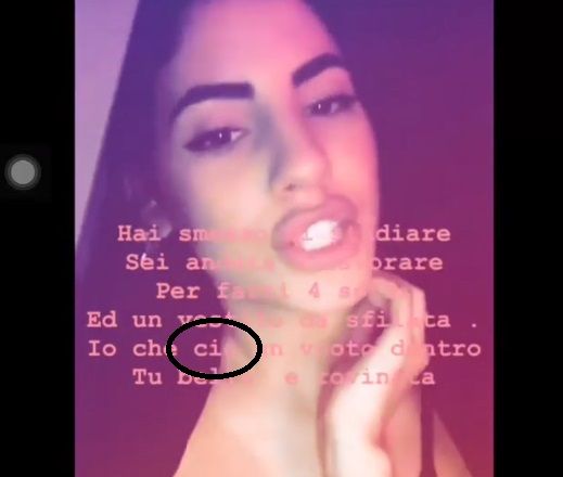 Giulia De Lellis e la dedica con orrore ortografico
