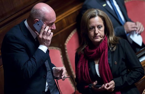 La senatrice ribelle Fattori attacca: «Nel M5S c’è un clima di terrorismo psicologico»