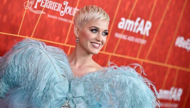 Katy Perry compra Orlando Bloom