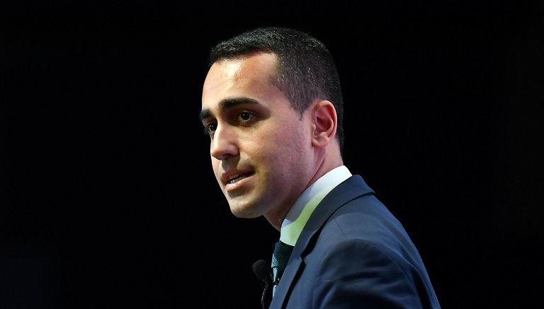 Il Fatto Quotidiano consiglia a Di Maio di vendere le quote della sua società