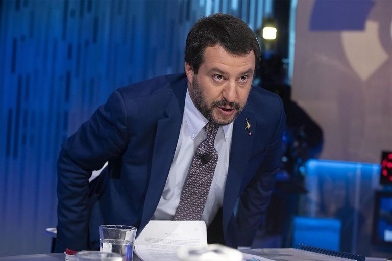 Matteo Salvini e lo staff da 1000 euro al giorno article-post