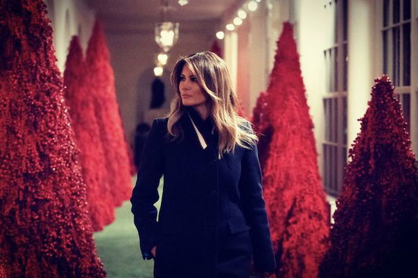 Melania Trump ha uno strano concetto di Natale