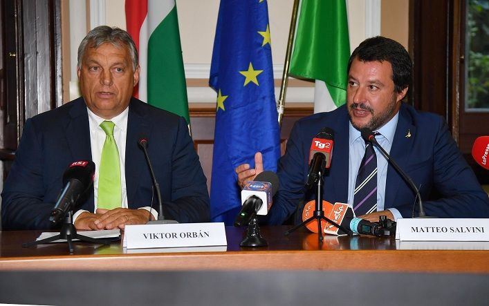 La cena del Ppe con gli amici di Salvini (Orban compreso) che bocciano la manovra article-post