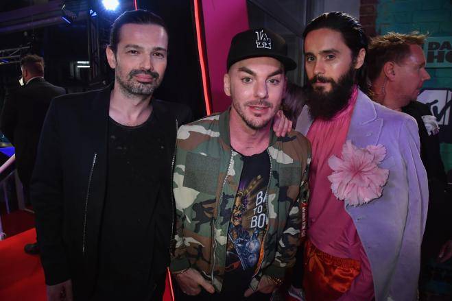 article-post