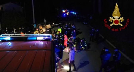 Tragedia al concerto di Sfera Ebbasta: sei morti nella calca in una discoteca in provincia di Ancona article-post