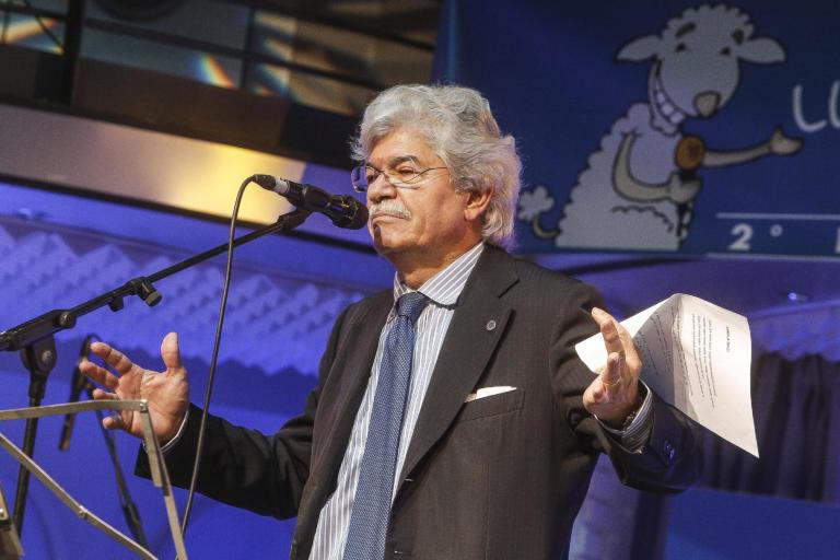 Razzi dice che Di Maio l’ha copiato sul taglio dei parlamentari