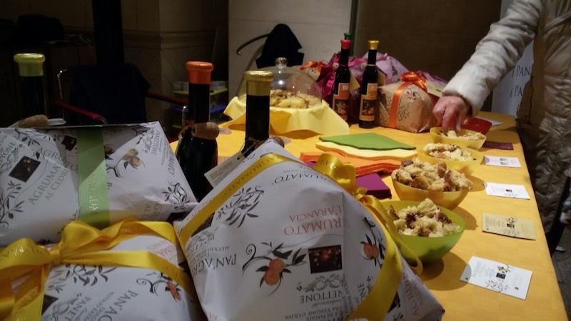 Corsico, niente pandoro a scuola per i bambini morosi article-post