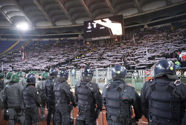 Tensioni prima di Lazio-Eintracht: la società biancoceleste ha venduto più biglietti del solito ai tedeschi