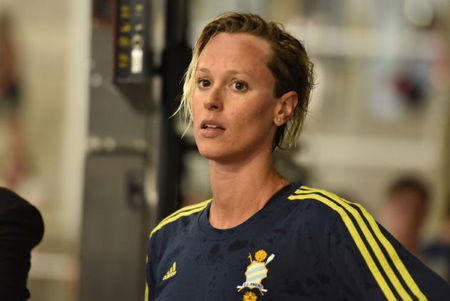 Federica Pellegrini non accetta la critica di Eurosport: «Prossima volta nuoto con un bersaglio addosso» article-post