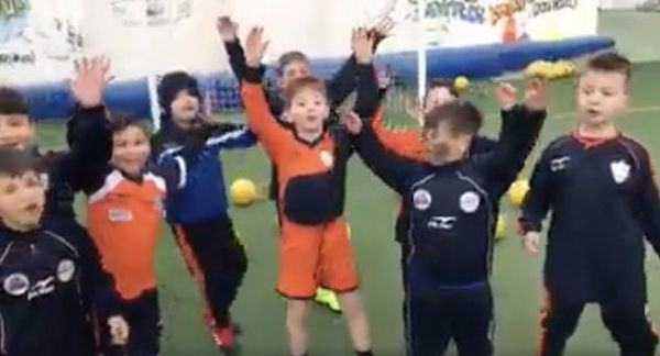 Il commovente messaggio dei bambini per Koulibaly | VIDEO