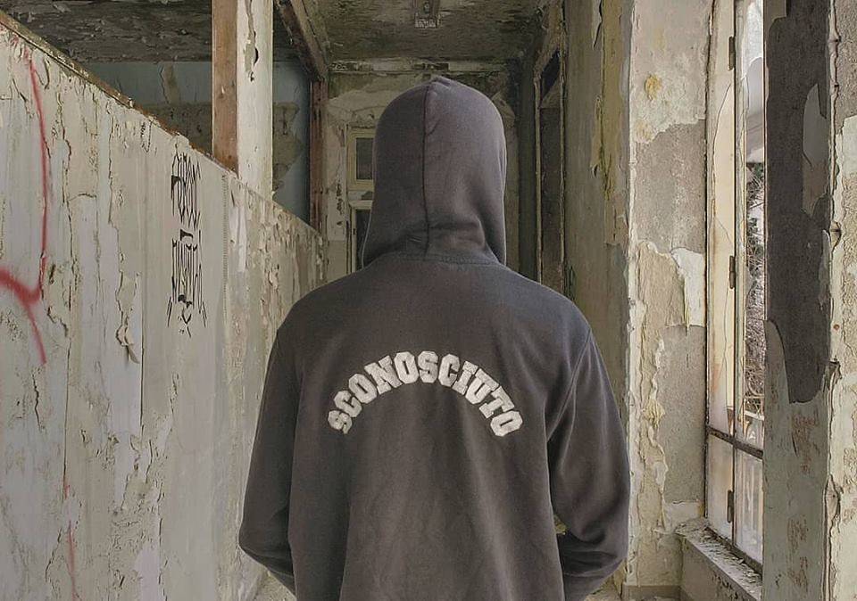 Sconosciuto: Vincitore de “FAC – Future Artist Contest” | INTERVISTA article-post