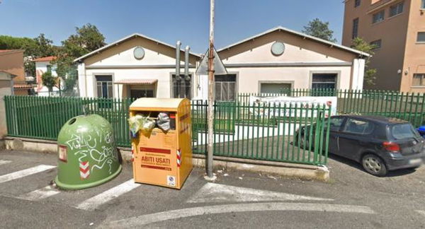 L’asilo al fianco del Tmb Salario, il sito di deposito rifiuti a due passi dai bambini