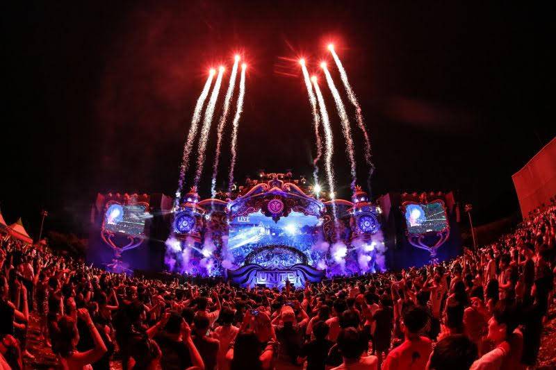 Tomorrowland: La magia arriva in Italia article-post