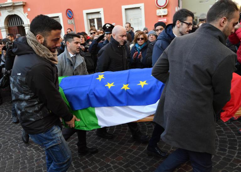 Antonio Megalizzi, Fix You dei Coldplay al funerale a Trento | VIDEO