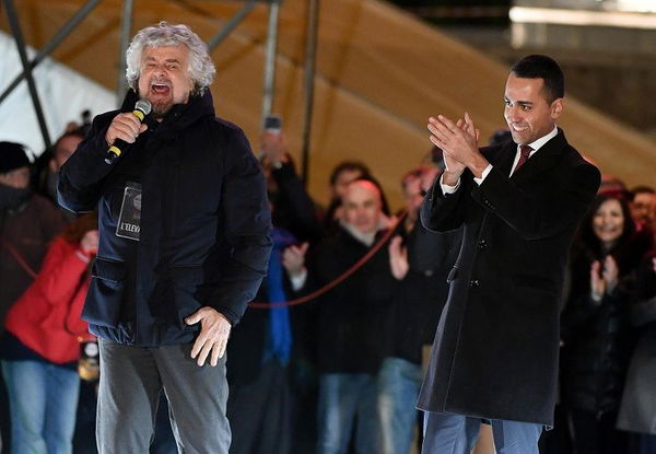 Il gelo tra Beppe Grillo e Di Maio per la politica ambientale che tradisce la storia M5S