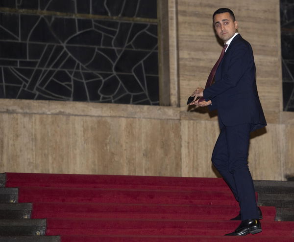 Quando Di Maio diceva: «Se si fa marcia indietro sul 2,4%, non si farà il reddito di cittadinanza»