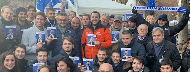 Matteo Salvini diventa Babbo Natale, e scrive il regalo perfetto per gli italiani