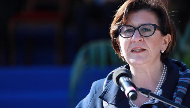 trenta lascia appartamento