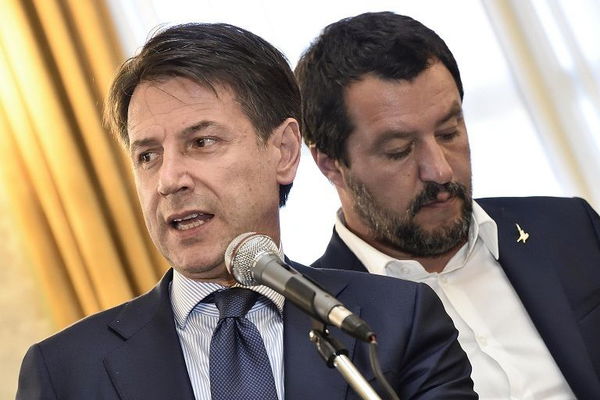Giuseppe Conte protagonista della trattativa fa irritare Matteo Salvini