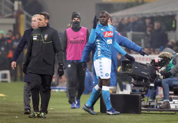 Razzismo, due giornate a porte chiuse all’Inter e due turni di squalifica a Koulibaly