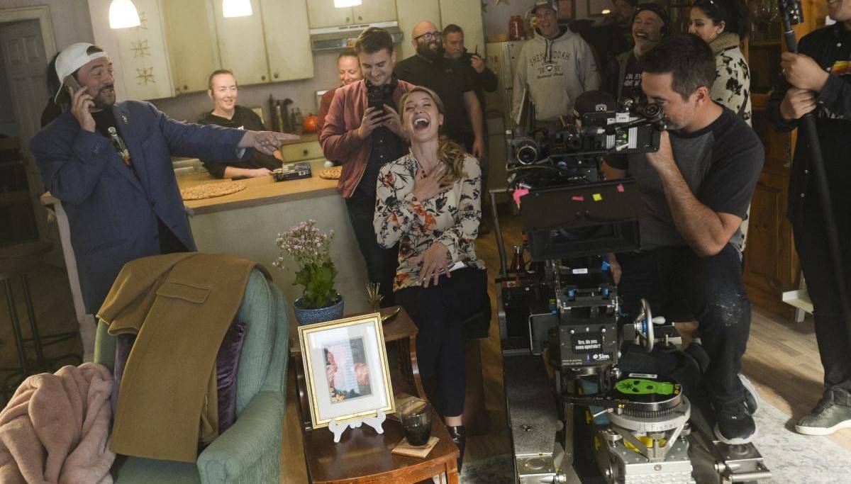 Supergirl 4×08: Kevin Smith dirige l’episodio, ci sarà una scena mozzafiato article-post