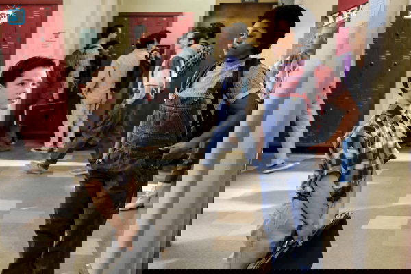 Young Sheldon: “Dolomite, Apple Slices, and a Mystery Woman” (Recensione 1×15)