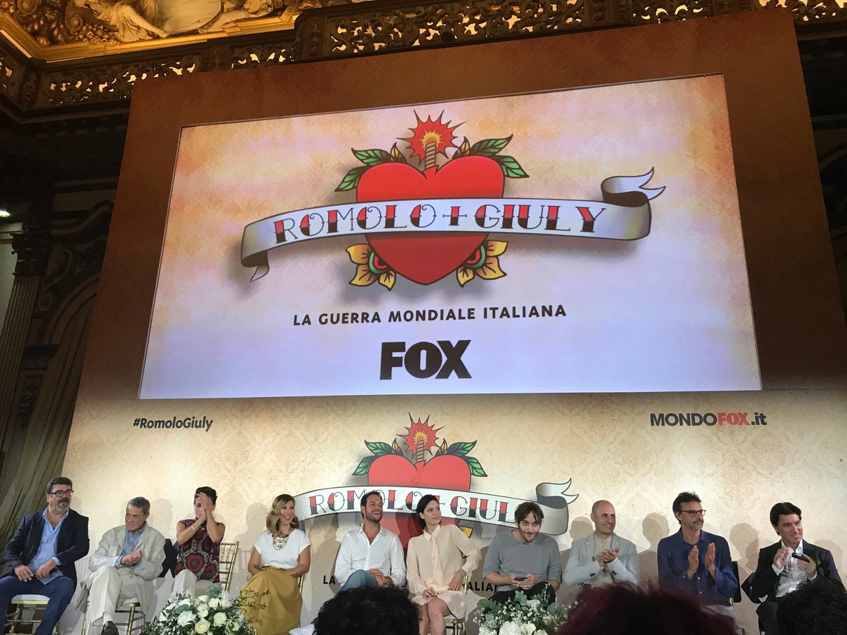 Romolo + Giuly: Intervista al cast e ai registi della comedy su Roma Nord vs Roma Sud | VIDEO article-post