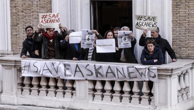 Askanews, 'Conte batti un colpo'