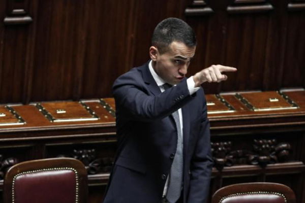 Di Maio: «La recessione? Colpa dei governi precedenti»