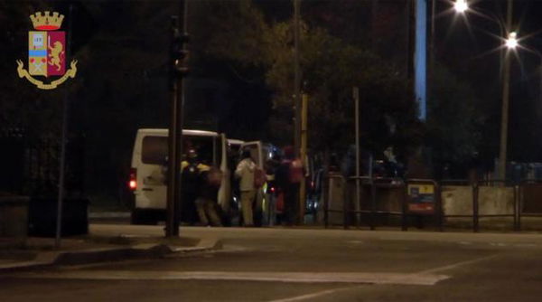 Caporalato a Latina, centinaia di migranti costretti a lavorare 12 ore al giorno