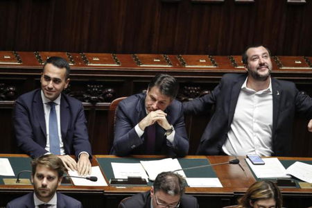 Decretone in arrivo. A Palazzo Chigi i testi per Reddito di cittadinanza e Quota 100 article-post