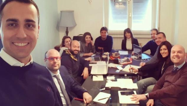 Di Maio incontra gilet gialli