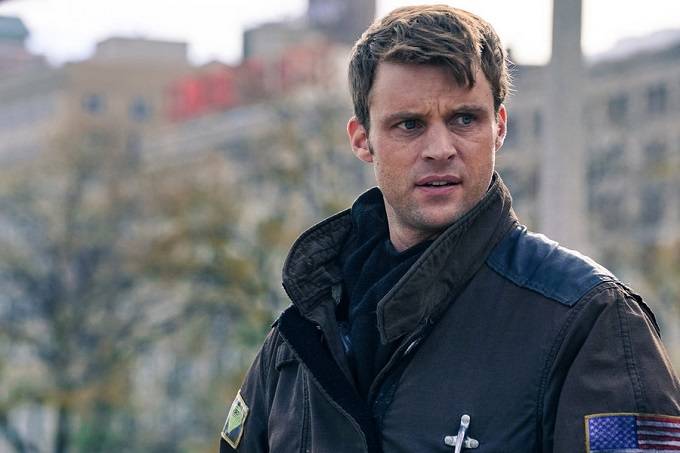 Chicago Fire 7×01: L’imprudenza di Casey nel nuovo sneak peek | VIDEO article-post