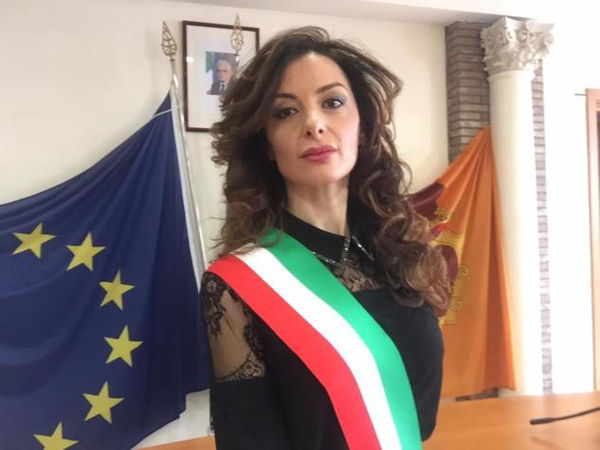Francesca Benevento, la consigliera M5S aggredita al XII Municipio di Roma da due colleghi