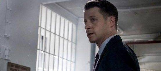 Gotham 4×17: Jerome riporta la follia nella città del Cavaliere Oscuro | VIDEO