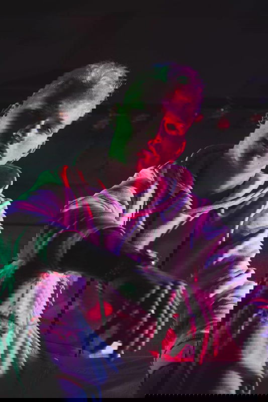 Lema: Il rapper riceve un contratto con la Cosmophonix