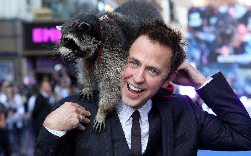 James Gunn: Un manifesto di fronte a Disneyland ne chiede la riassunzione article-post