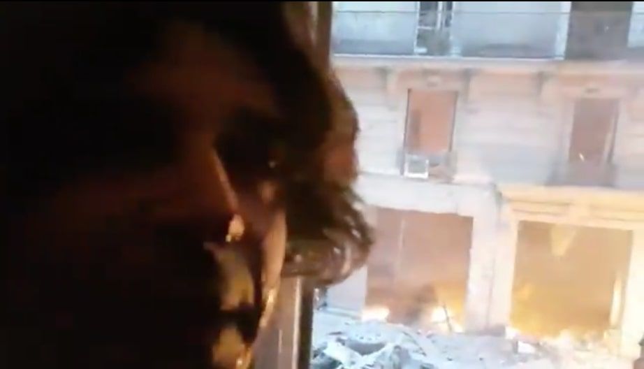 Matteo Barzini e Valerio Orsolini, gli impressionanti video dei due giornalisti Rai sull’esplosione di Parigi | VIDEO article-post