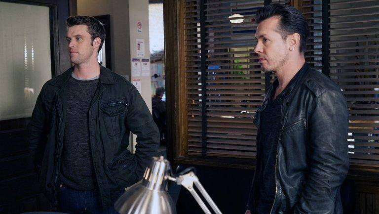 One Chicago: Trama del crossover per il 100° episodio di Chicago PD article-post