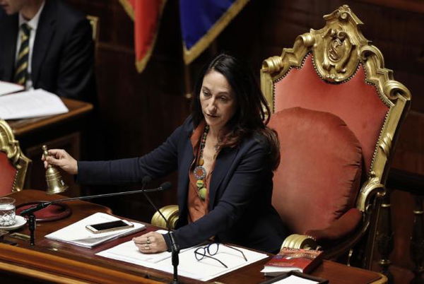 La madre di Paola Taverna dovrà lasciare la casa occupata abusivamente