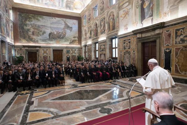 Il Papa contro il populismo e il nazionalismo: «Emersero anche tra prima e seconda guerra mondiale»