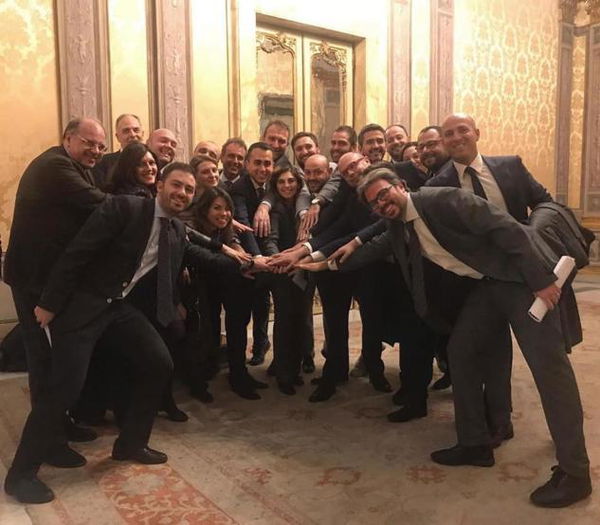 Se non spendi il reddito di cittadinanza, ti sarà decurtato fino al 10%