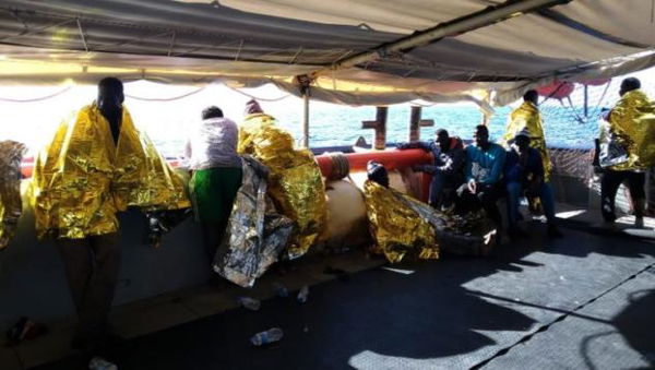 Salvini: «I morti nel Mediterraneo? Colpa delle Ong»