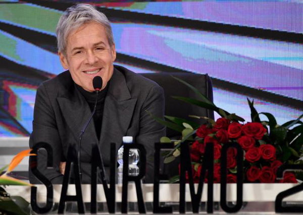 Sanremo 2019, c’è l’accusa di conflitto di interessi per Claudio Baglioni