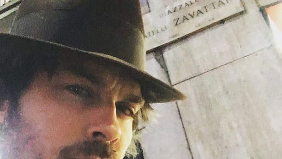 Ian Somerhalder: L’attore di The Vampire Diaries visita la sua vecchia casa milanese
