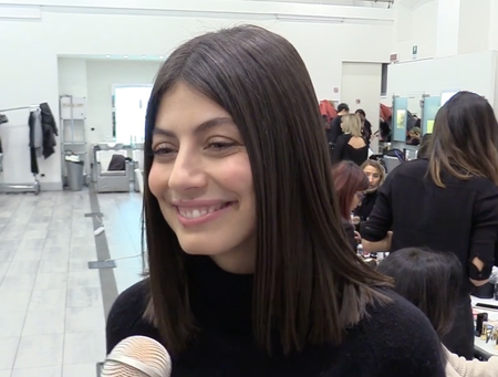Alessandra Mastronardi intervista “Stare bene segreto per la bellezza, a Natale col mio amore” | VIDEO article-post