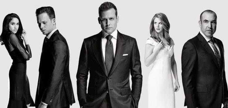 Suits: Sarah Grafferty saluta Patrick J. Adams e da il benvenuto a Katherine Heigl article-post
