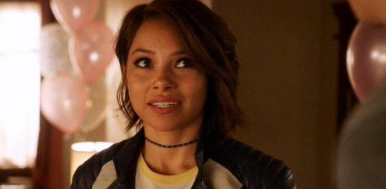 The Flash 5: Una difficile riunione di famiglia per Iris, Barry e Nora article-post